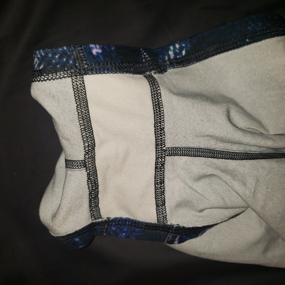 Fleo Athletic Shorts - Picture 5 of 7